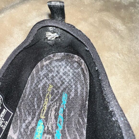 Skechers black breath easy infi-knity slip on shoes - Picture 12 of 13